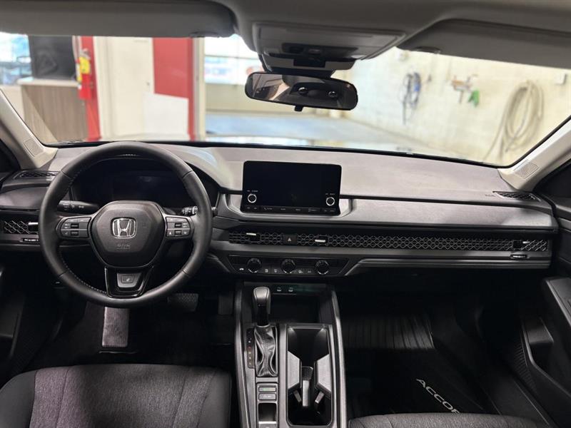honda Accord Sedan 2025 - 24