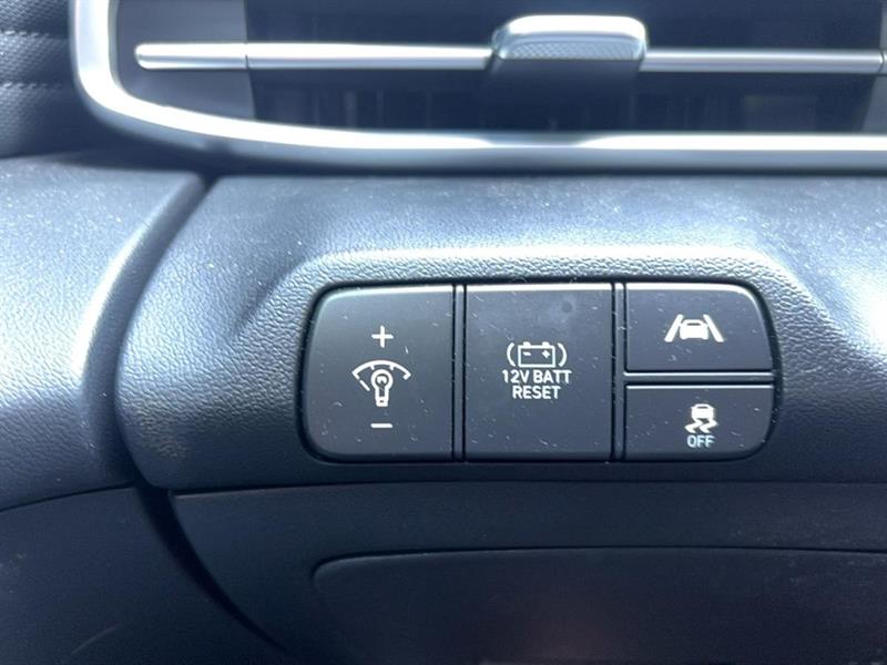 hyundai Elantra hybride 2023 - 17