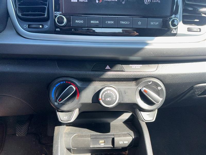 kia Rio5 2021 - 20