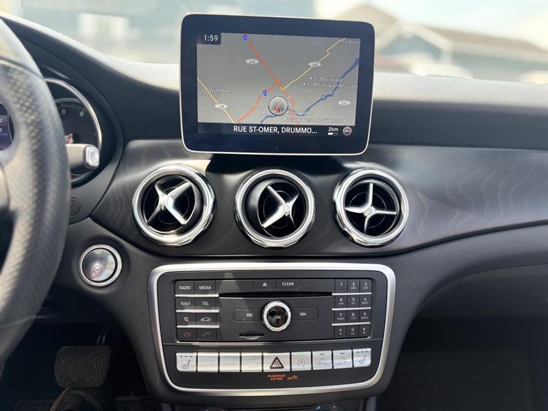 mercedes-benz GLA 2019 - 14
