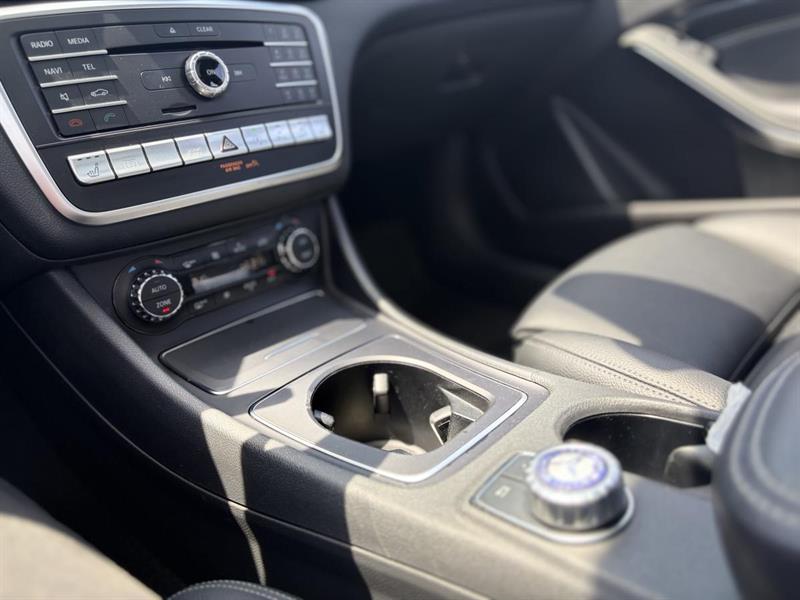mercedes-benz GLA 2019 - 15