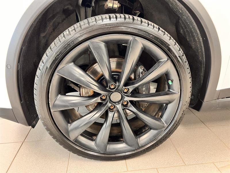 tesla Model X 2016 - 4
