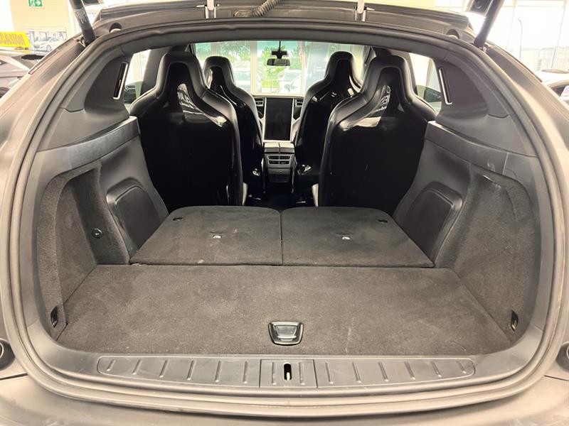 tesla Model X 2016 - 8
