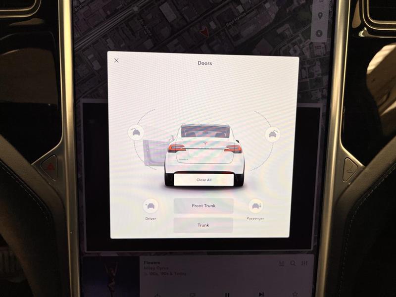 tesla Model X 2016 - 27
