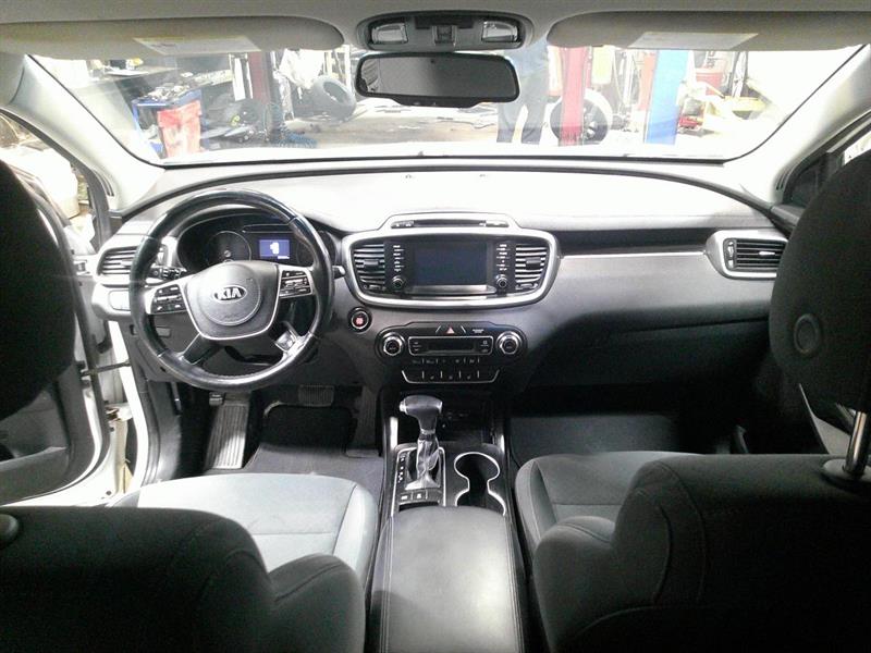 kia Sorento 2019 - 14