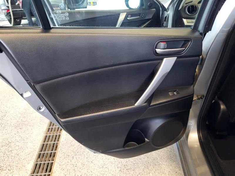 mazda Mazda3 2013 - 17