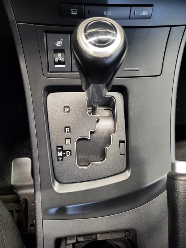 mazda Mazda3 2013 - 25