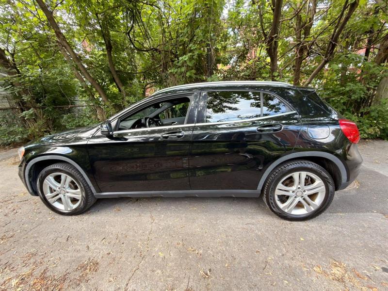 mercedes-benz GLA 2017 - 9