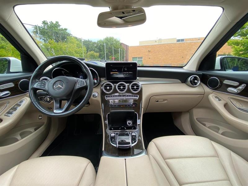 mercedes-benz GLC 2019 - 11