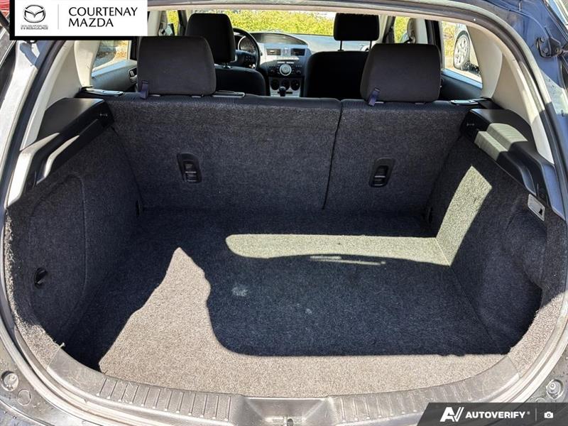 mazda Mazda3 2011 - 22