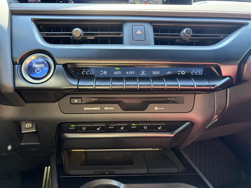 lexus UX 2021 - 15