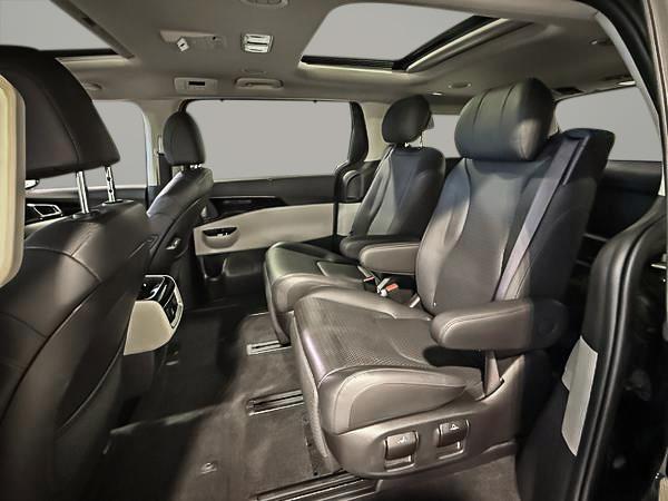 kia Carnival 2024 - 25