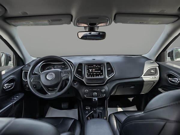 jeep Cherokee 2022 - 10