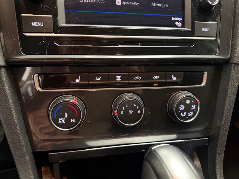 volkswagen Golf 2020 - 21
