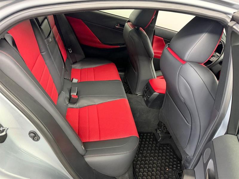 lexus IS 2026 - 8