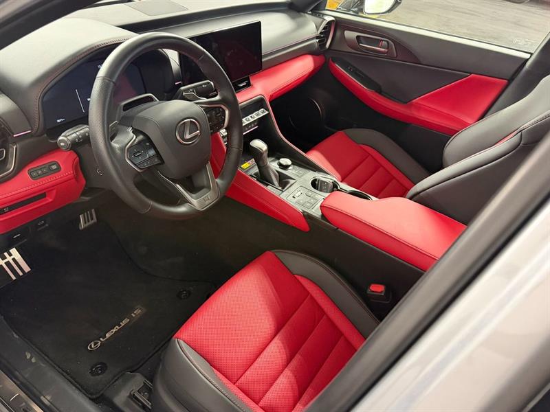 lexus IS 2026 - 11