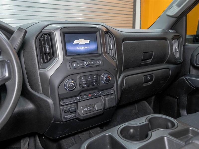chevrolet Silverado 2500HD 2023 - 17