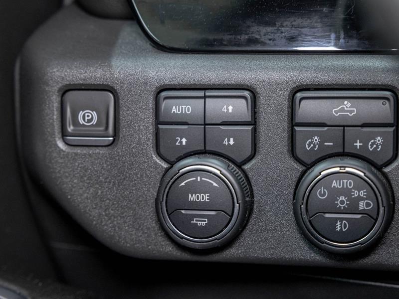 chevrolet Silverado 1500 2024 - 26