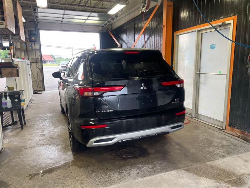 mitsubishi Outlander PHEV 2023 - 8