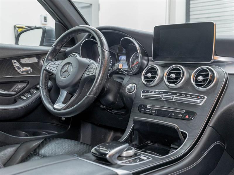 mercedes-benz GLC 2018 - 26