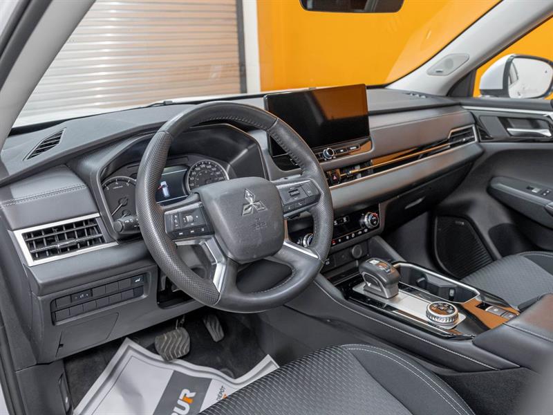 mitsubishi Outlander 2025 - 2
