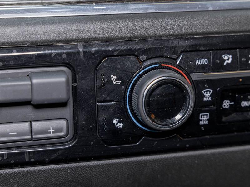 chevrolet Silverado 1500 2025 - 23