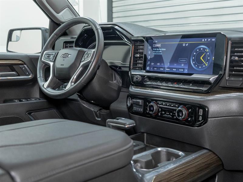 chevrolet Silverado 1500 2024 - 30