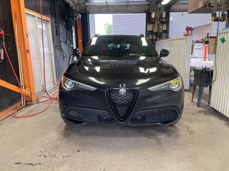 alfa romeo Stelvio 2022 - 6