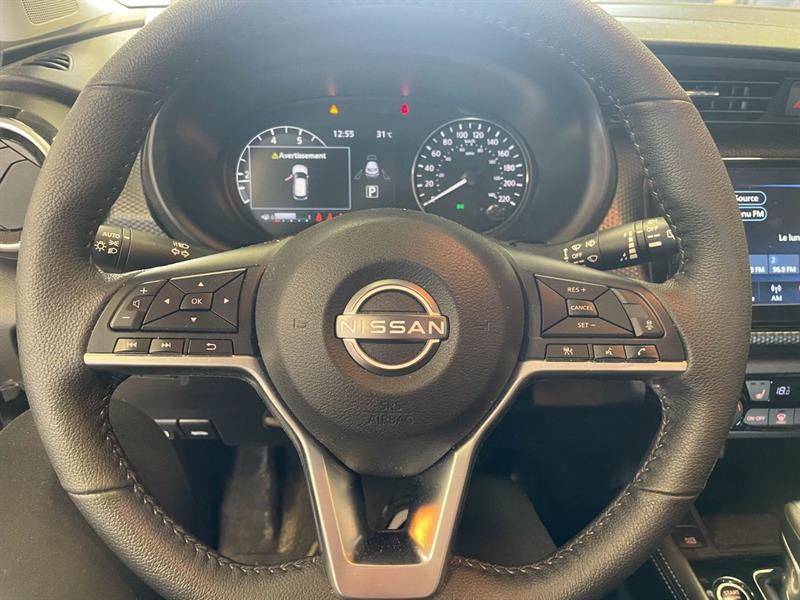 nissan Kicks Play 2025 - 14