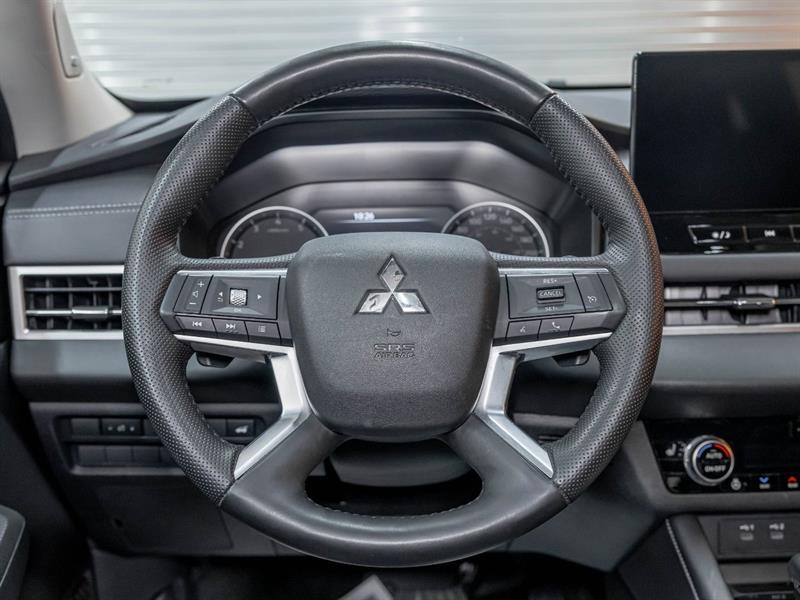 mitsubishi Outlander 2025 - 14