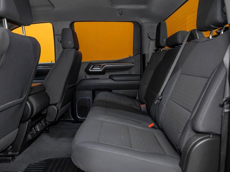 chevrolet Silverado 1500 2025 - 32