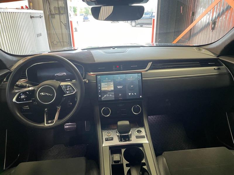 jaguar F-PACE 2025 - 13