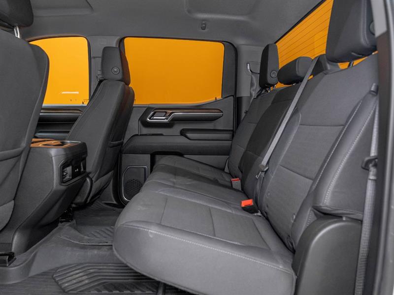 chevrolet Silverado 1500 2024 - 31