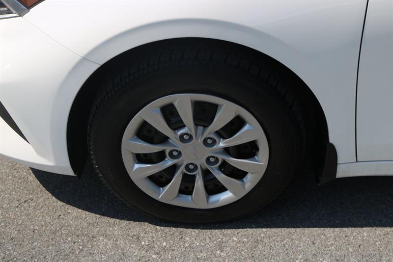 kia Forte 2023 - 21