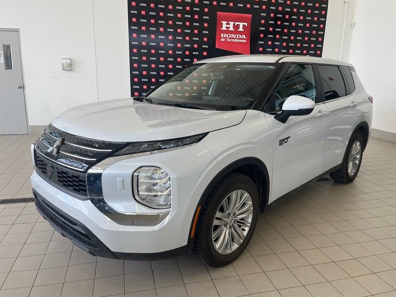 mitsubishi Outlander PHEV 2023