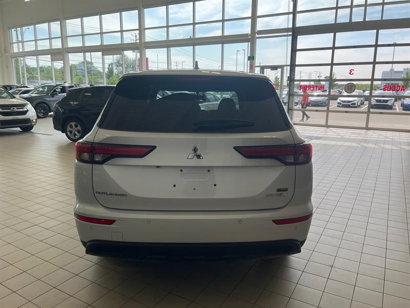 mitsubishi Outlander PHEV 2023 - 7