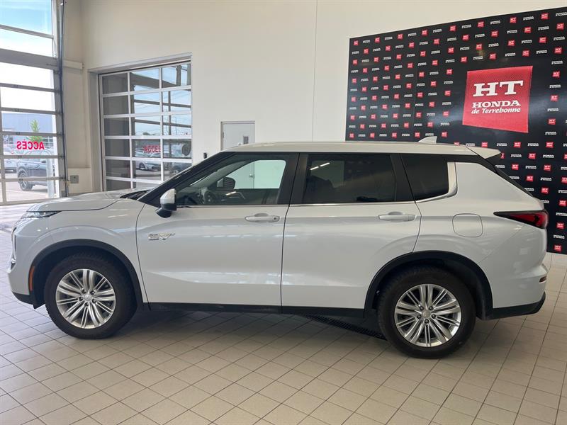 mitsubishi Outlander PHEV 2023 - 9