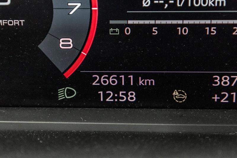 audi Q3 2022 - 19