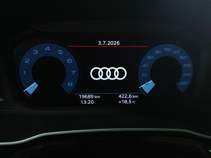 audi Q3 2024 - 12
