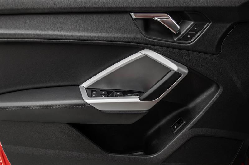 audi Q3 2022 - 13