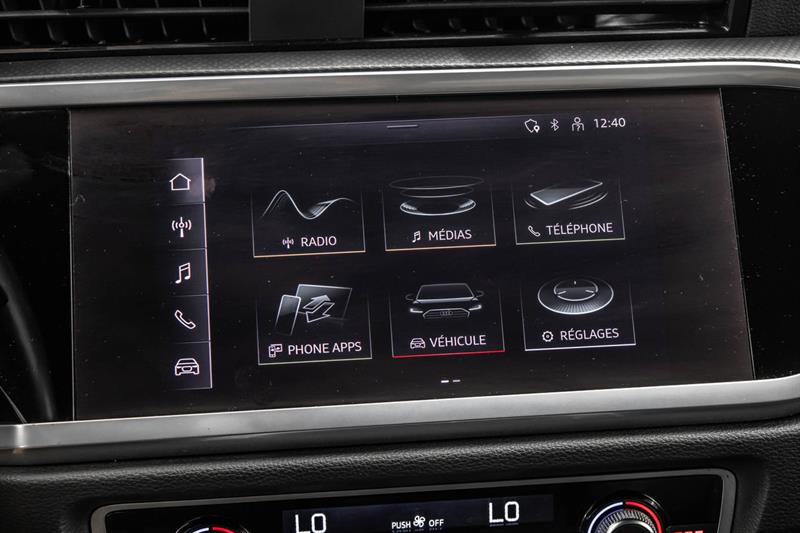 audi Q3 2022 - 24