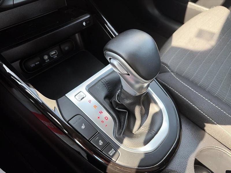kia Forte 2020 - 18