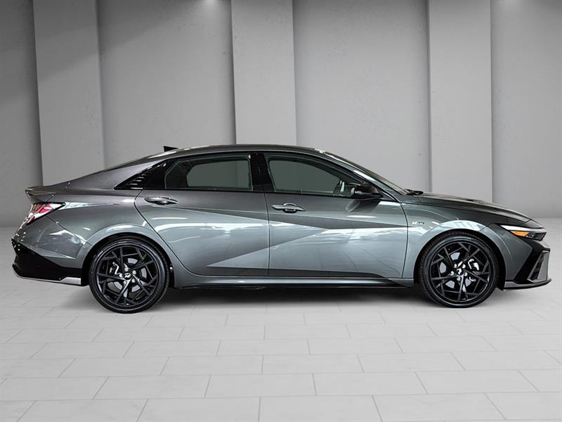 hyundai Elantra 2025 - 16