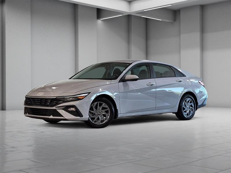 hyundai Elantra 2025