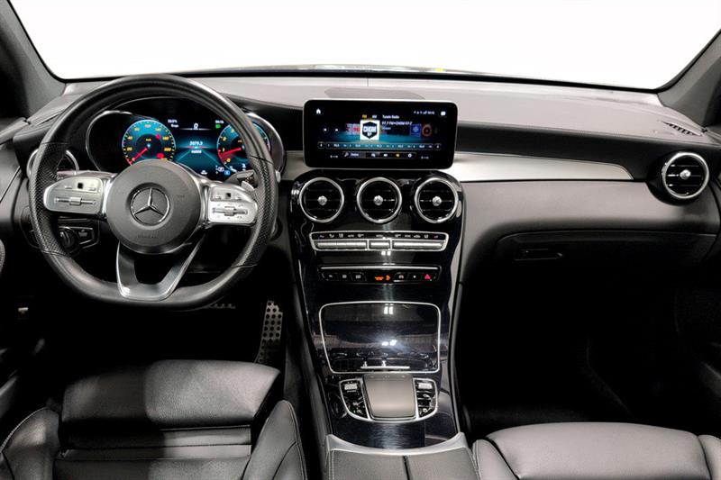 mercedes-benz GLC300 2023 - 7