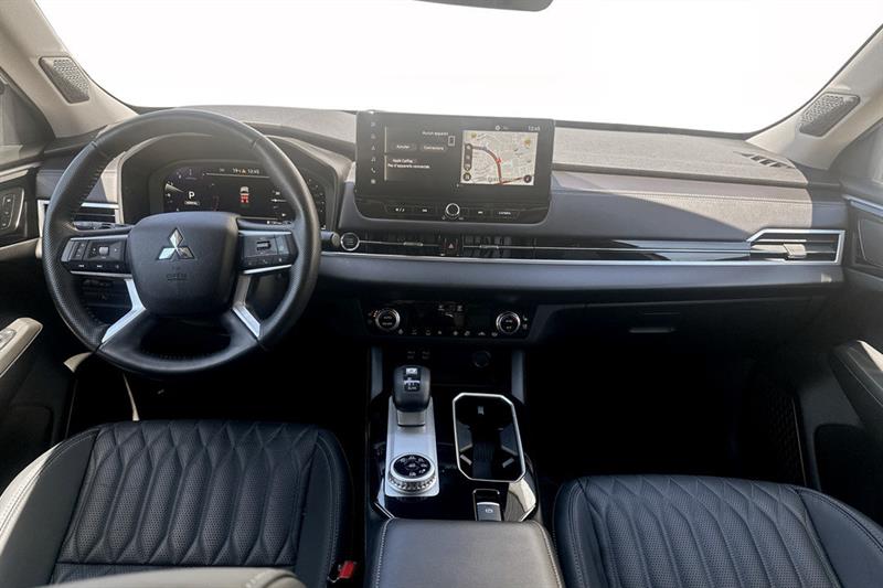 mitsubishi Outlander 2025 - 7