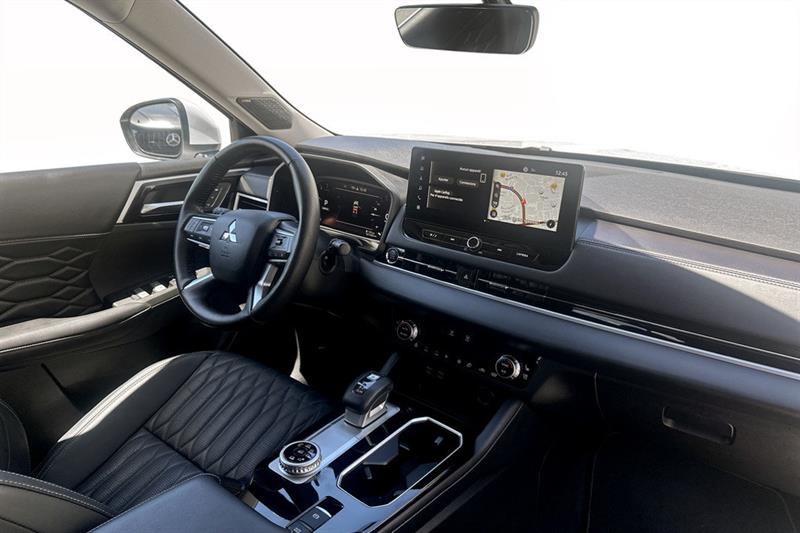 mitsubishi Outlander 2025 - 8