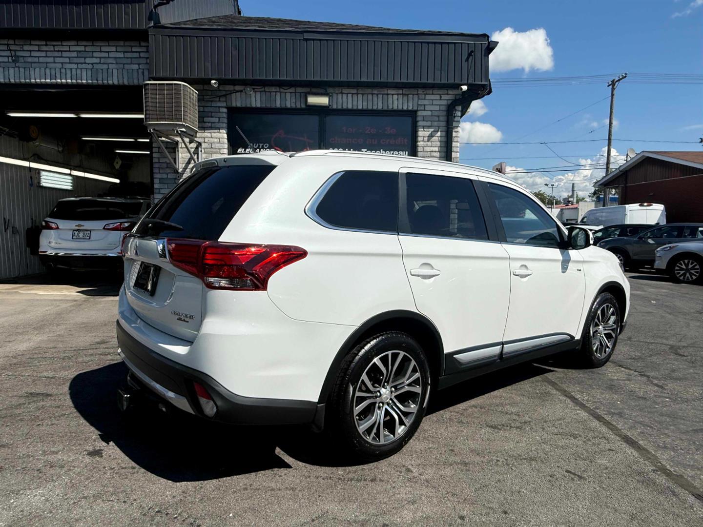 mitsubishi Outlander 2016 - 6