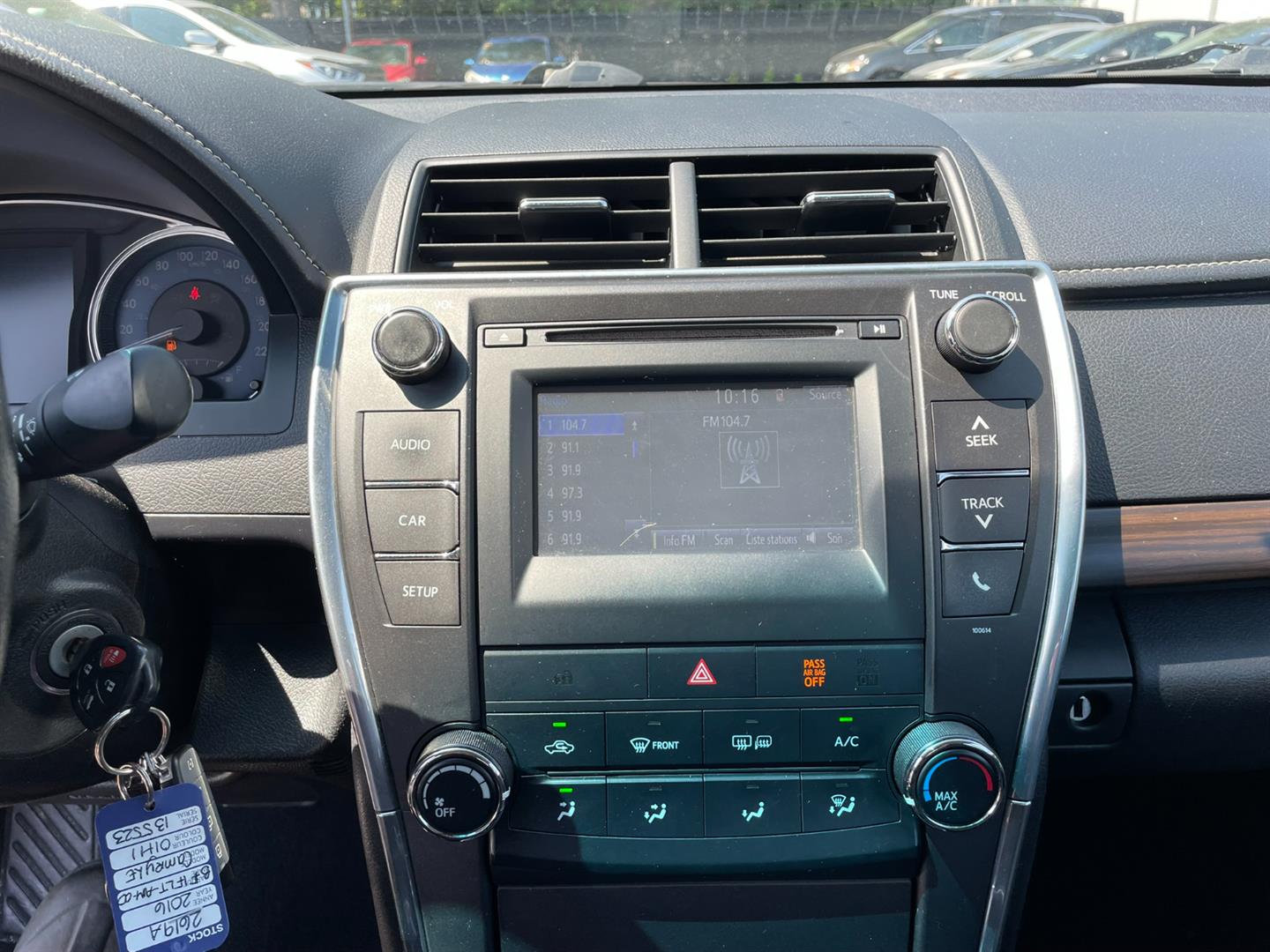 toyota Camry 2016 - 13