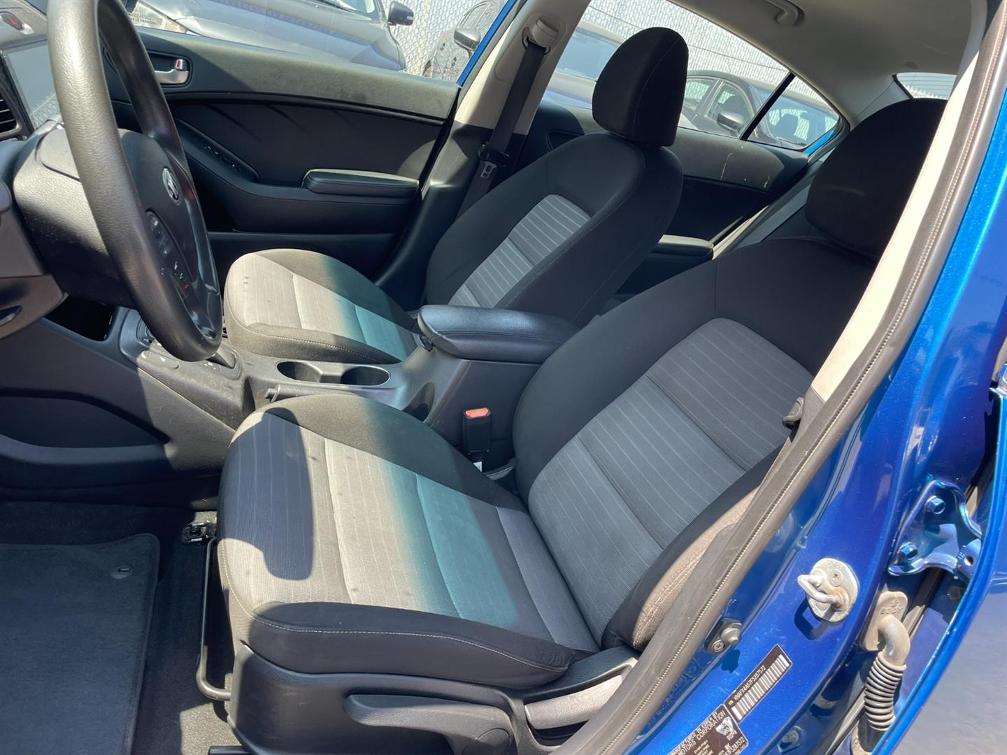 kia Forte 2015 - 11
